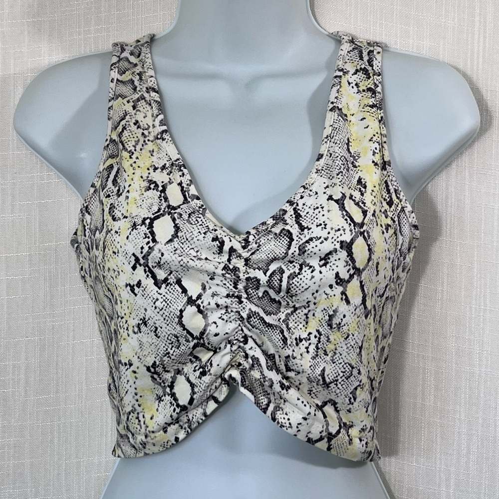 Forever 21 Snake Print Stretch Cropped Tank Top Size S